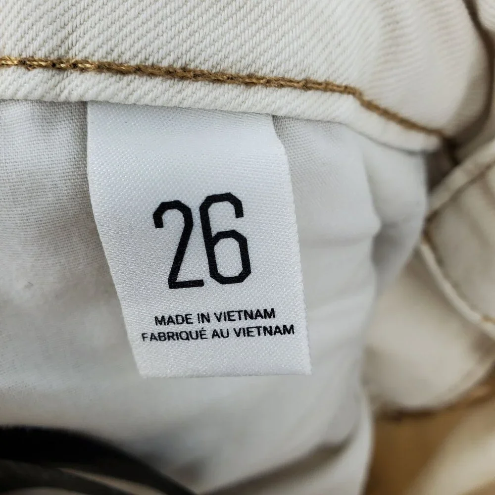 BDG Low Rise Cream Tapered Moto‎ Zipper Jeans Size 26